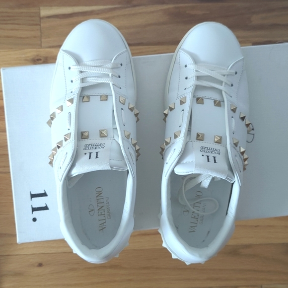 Valentino Rockstud Untitled Sneakers - Picture 8 of 13